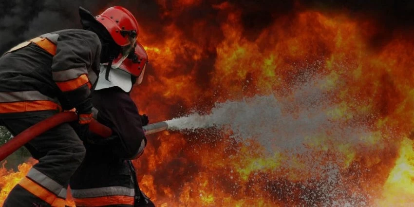 Κατασβέστηκε η φωτιά στους Αγίους Θεοδώρους
